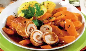 Rulouri cu morcovi şi cartofi