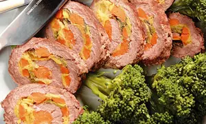 Ruladă cu morcovi şi ţelină