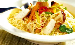 Spaghete cu ciuperci şi peşte