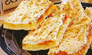 Plăcintă cu mere şi gutui