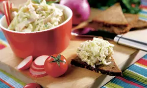 Salată de peşte cu legume