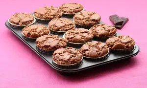 Madlene cu ciocolată şi stafide