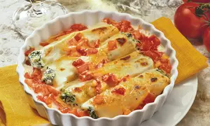 Cannelloni cu roşii şi brânză