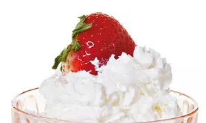 Fantezie cu căpşuni