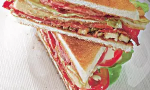 Triunghiul cu delicii