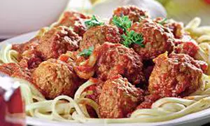 Spaghete cu perişoare