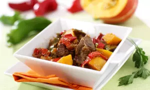 Nikujaga – mâncare de cartofi cu carne