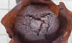 Desert: Brioşe de casă cu ciocolată