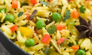 Reţetă: Orez cu legume