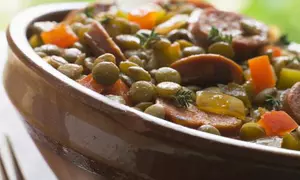 Tocană cu fasole, dovlecel şi bulgur