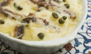 Cartofi în straturi