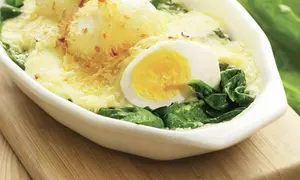 Ouă cu spanac la cuptor