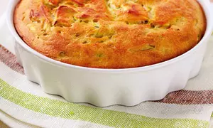 Plăcintă cu orez și dovlecei