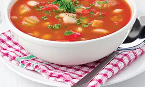 Supă spaniolă de roşii