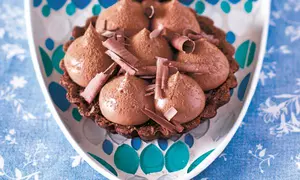 Tarte cu spumă de ciocolată