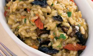 Orez cu prune uscate