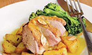 Piept de raţă cu sos