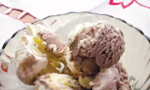 Îngheţată bicoloră rapidă