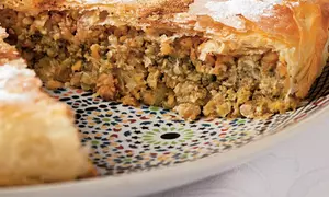 Plăcintă cu fructe uscate