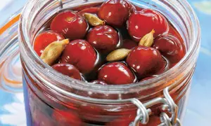 Compot oriental de vişine