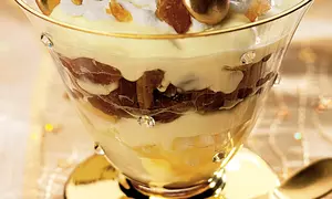 Spumă de castane glasate