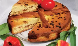 Pască cu brânza şi smântâna