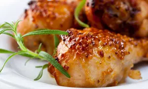 Pui cu glazură de muştar şi miere