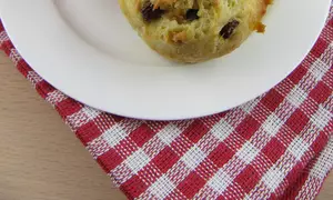 Brioșe de post cu stafide