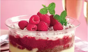 Trifle cu zmeura
