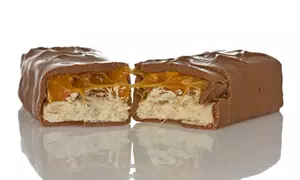 Inghetata Snickers gigant
