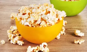Cum faci cel mai bun popcorn cu unt