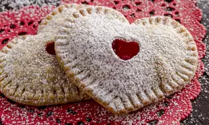 Fursecuri cu visine in forma de inima