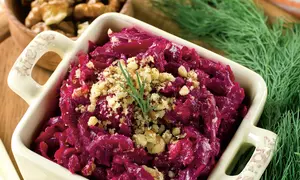 Salata de sfecla rosie
