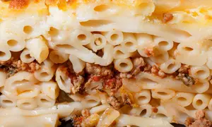 Paste grecesti la cuptor (Pastitsio)
