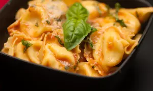 Ravioli umplute cu branza