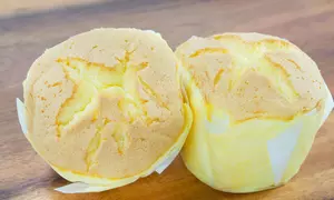 Briose pufoase cu unt