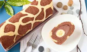 Rulada girafa cu ciocolata si banane