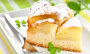 Prajitura iugoslava cu mere si vanilie