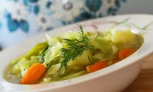 Rețetă de post:  Ciorbă de varză murată și bureți