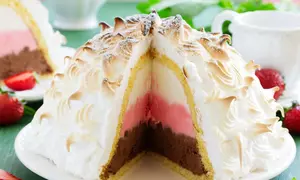 Tort de inghetata Alaska cu bezea