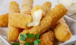 Mozzarella Sticks, din 5 ingrediente