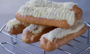 Eclere cu crema de cocos