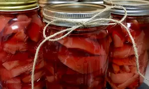 Compot de gutui la borcan pentru iarna