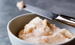 Salata de icre cu ceapa