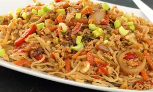 Taitei chinezesti cu legume