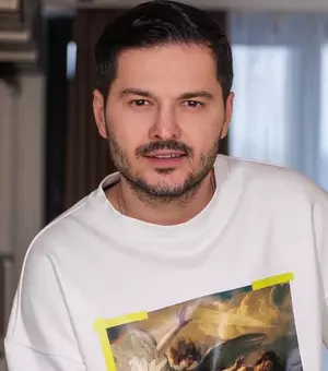Încurcate sunt căile dragostei la Insula Iubirii. Liviu Vârciu a trăit o poveste de dragoste secretă cu una dintre fostele concurente