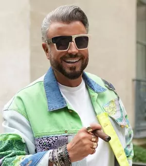 Cătălin Botezatu a analizat ținutele lui Nicușor Dan. Cine este de vină pentru gafele de stil