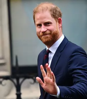 Regele Charles i-a închis ușa în nas? Prințul Harry a aterizat în UK, dar a pierdut cazarea la Palatul Buckingham