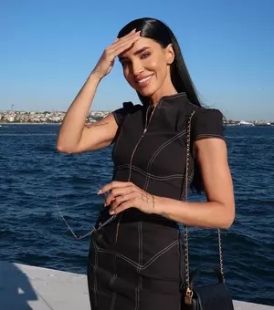 Viața Adelinei Pestrițu la Istanbul: Prezentatoarea noului show de la Pro TV s-a mutat cu familia! Cu ce vedetă din România s-a întâlnit în Turcia