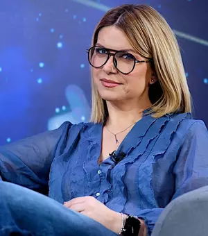 Andreea Marinescu, fotografie rară alături de soțul ei. Prezentatoarea Știrilor Pro TV a sărbătorit 9 ani de căsnicie